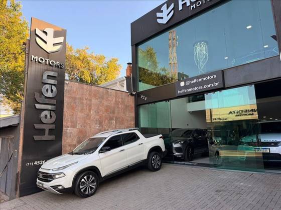 FIAT TORO 2.0 16V TURBO DIESEL VOLCANO 4WD AT9 FIAT TORO 2.0 16V TURBO DIESEL VOLCANO 4WD AT9